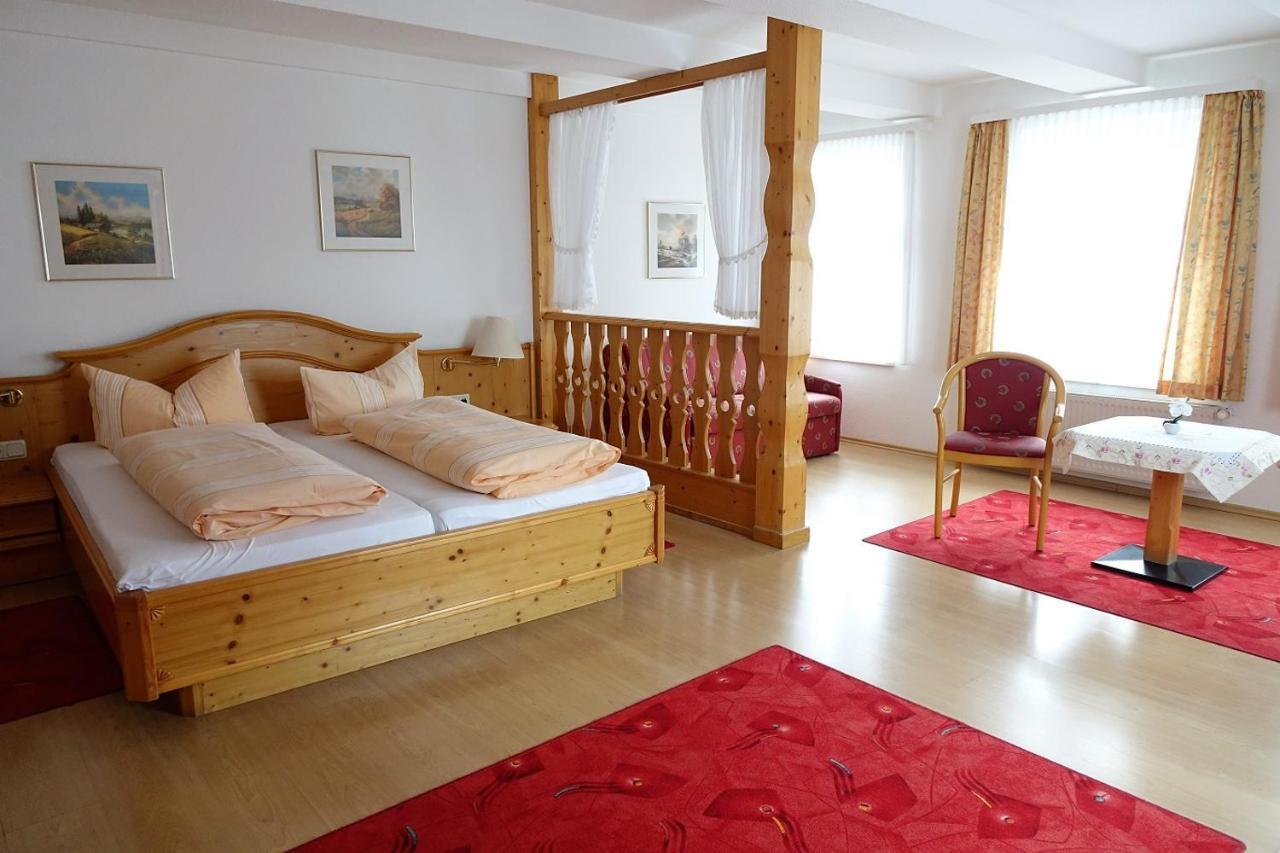 Double Room,751951259:JPEG